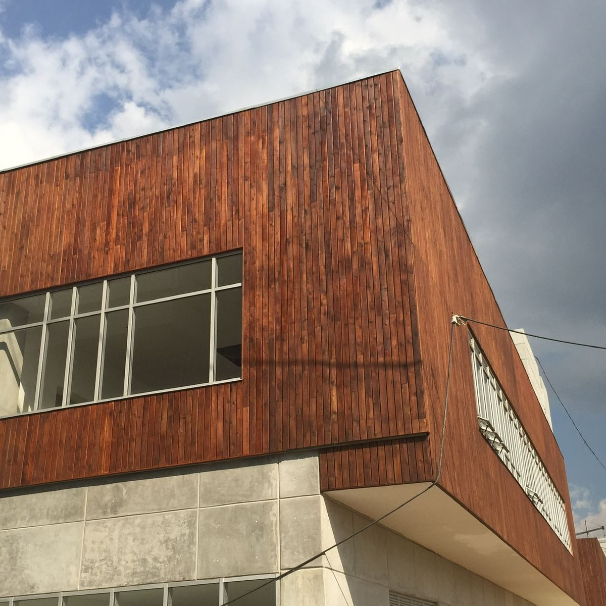 FACHADAS Y REVESTIMIENTOS EN MADERA